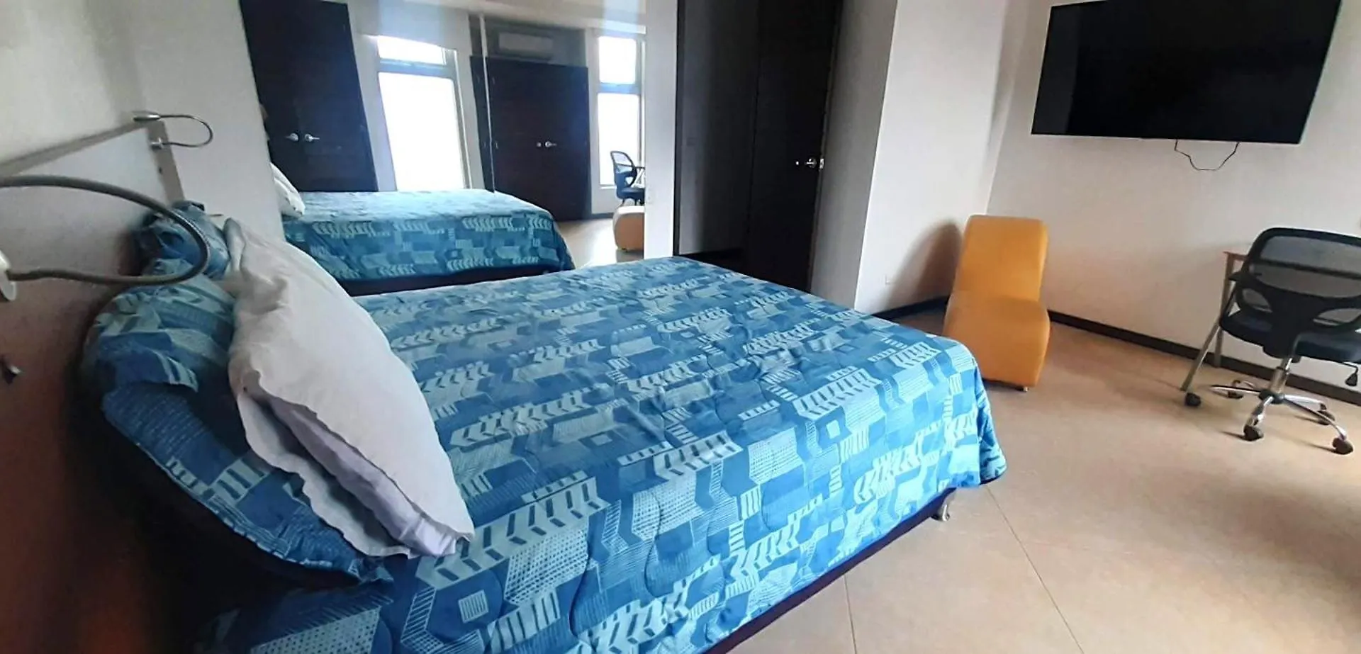 Penthouse Rooftop Terrace Gem In The Sky-Laureles Medellín
